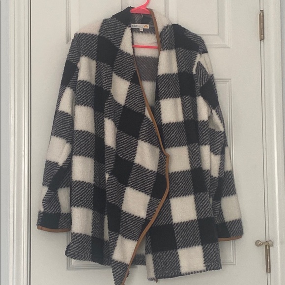 NWOT. C&C California Buffalo Plaid Open Front Jacket - Picture 7 of 7